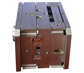 是什么樣的塑膠模具廠能得到客戶的高度贊揚(yáng)？