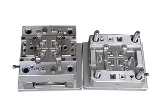 高精密塑膠模具設(shè)計(jì)4大注意事項(xiàng)