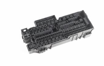 高精度注塑成型如何解決電動汽車零部件挑戰(zhàn)？